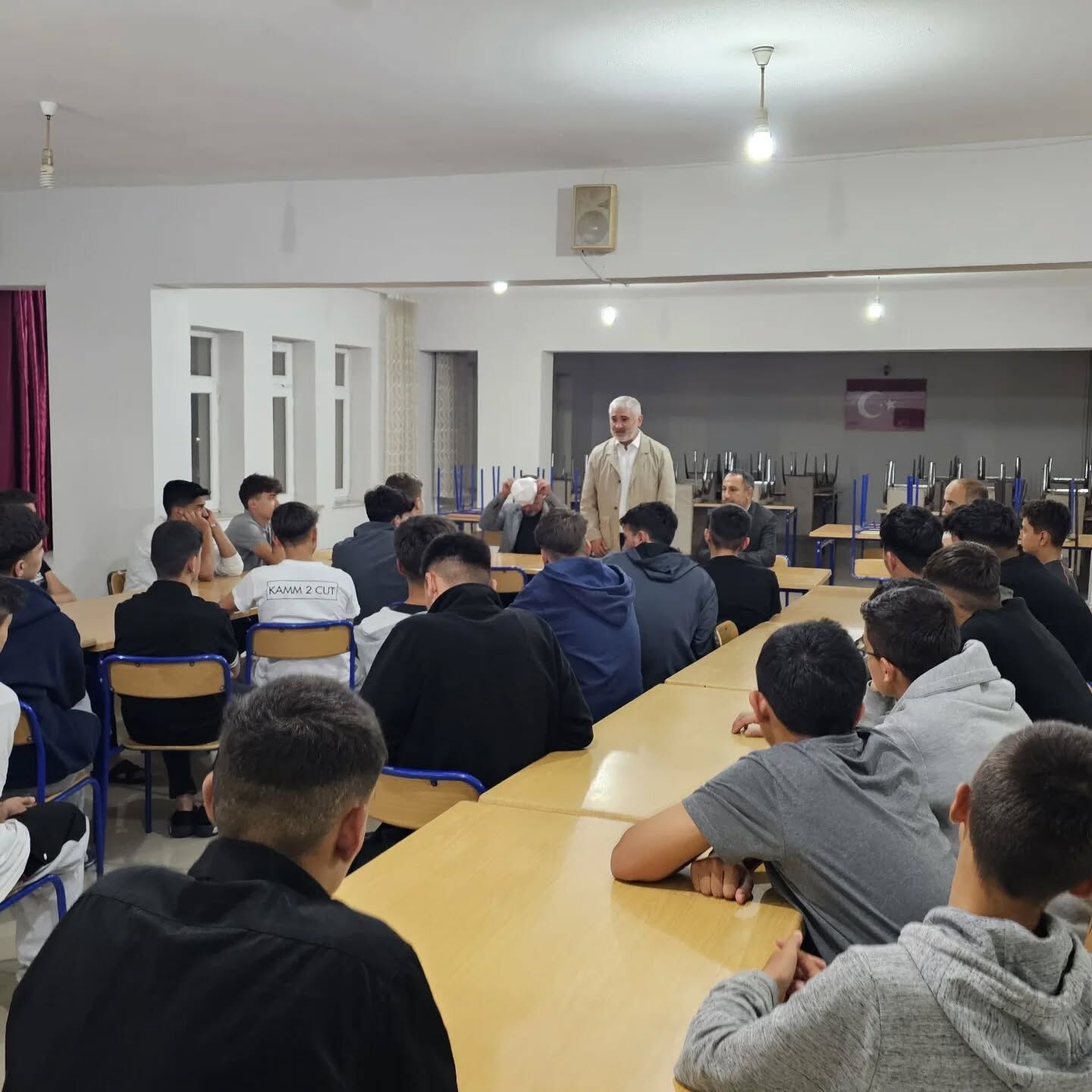 Pansiyon Sohbetleri Başladı