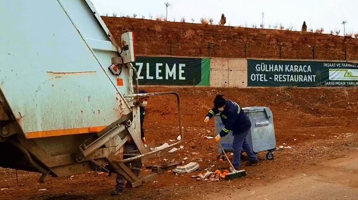 Personel Çevre Için Sahada 3