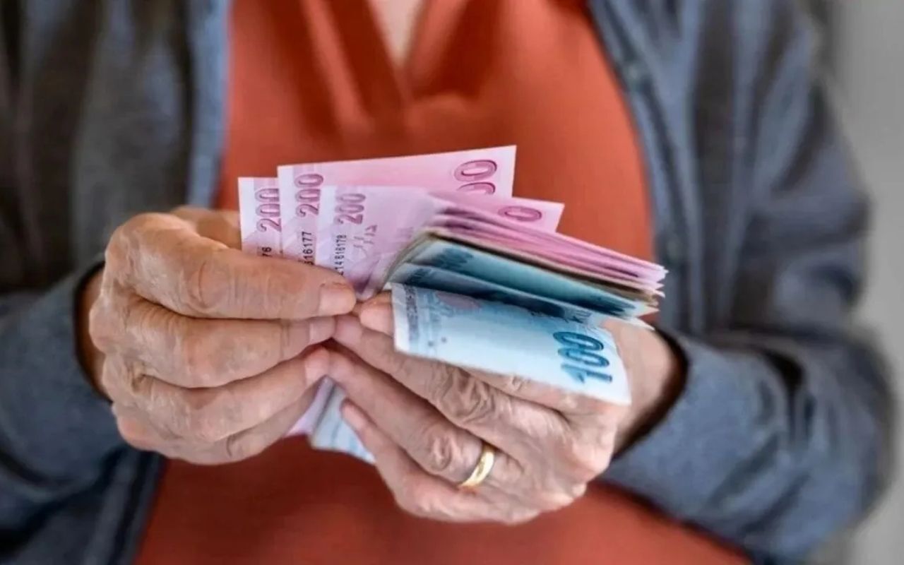 Emekli Maaşlarında Son Dakika! Maaşlar Artacak (3)