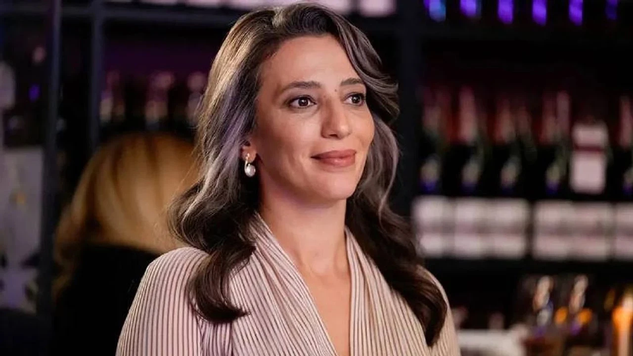 Nihal Yalçın 3