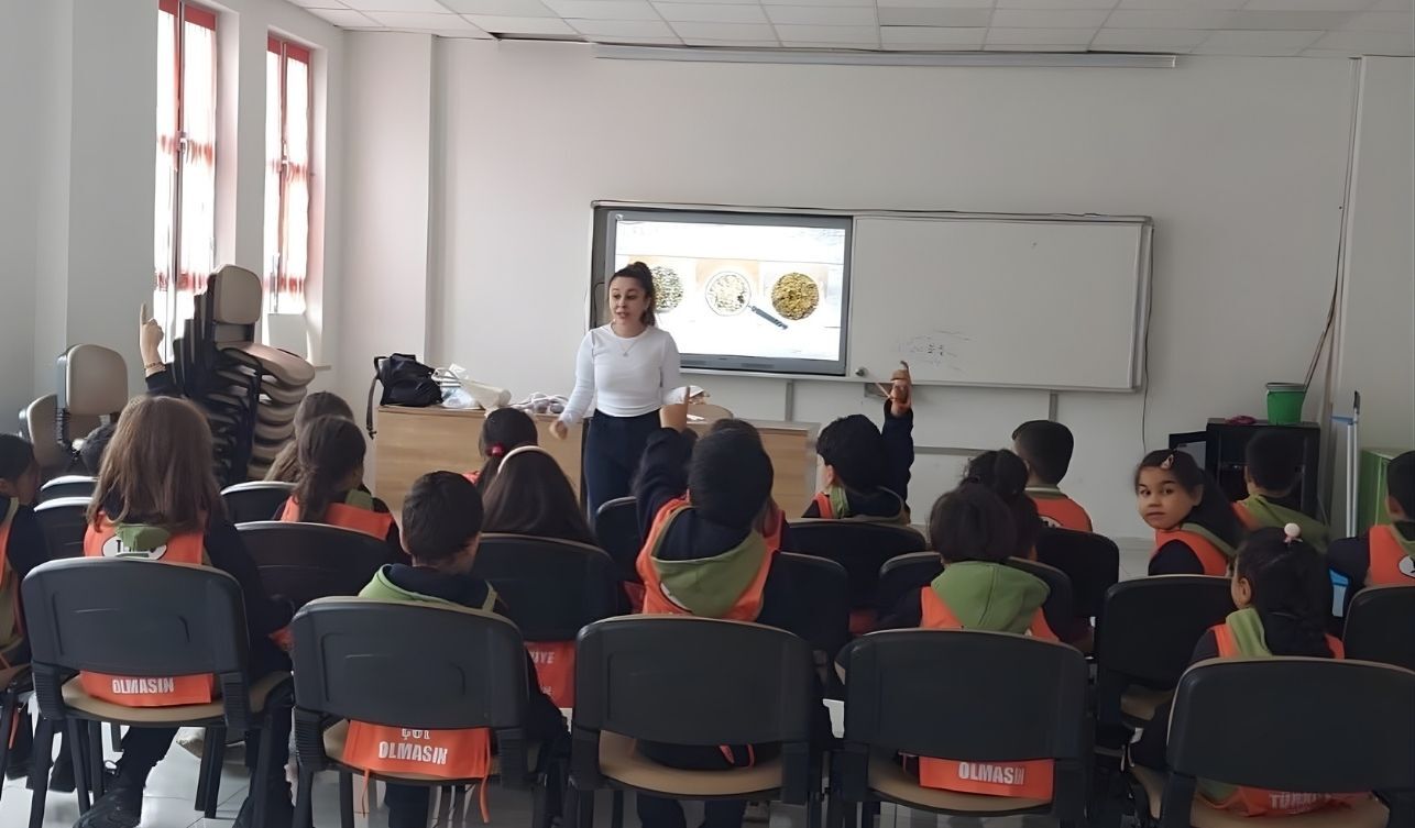 Okul Çocuk (3)