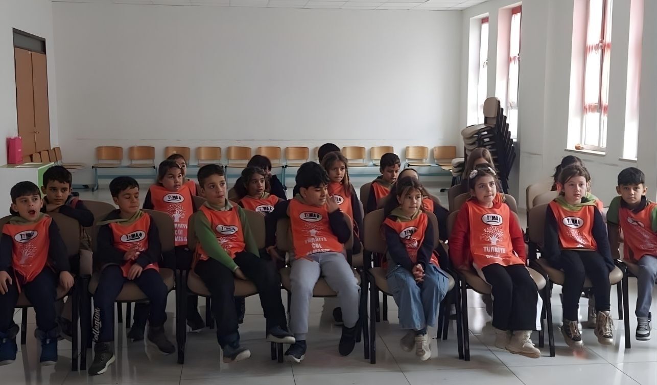 Okul Çocuk (4)