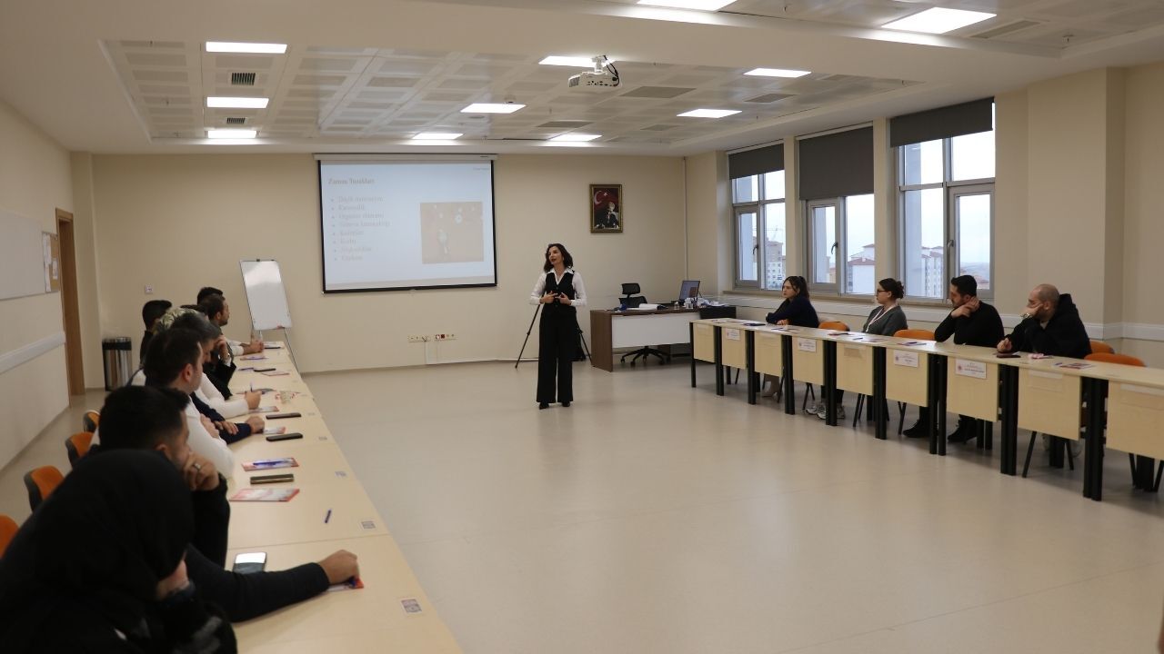 Yozgat’ta 17 Bin Personel Hizmet Içi Eğitimden Geçti (6)