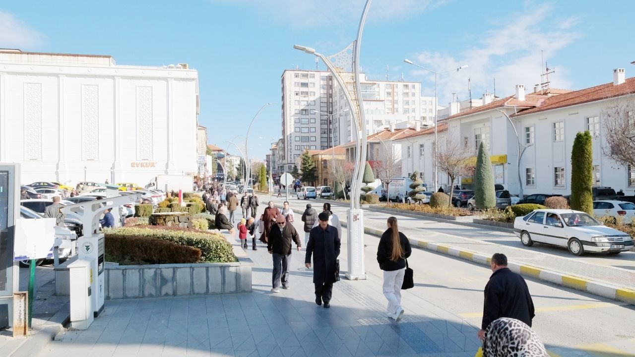 Milli Piyango Biletleri Satışta Yozgat’ta Büyük Ilgi! (3)