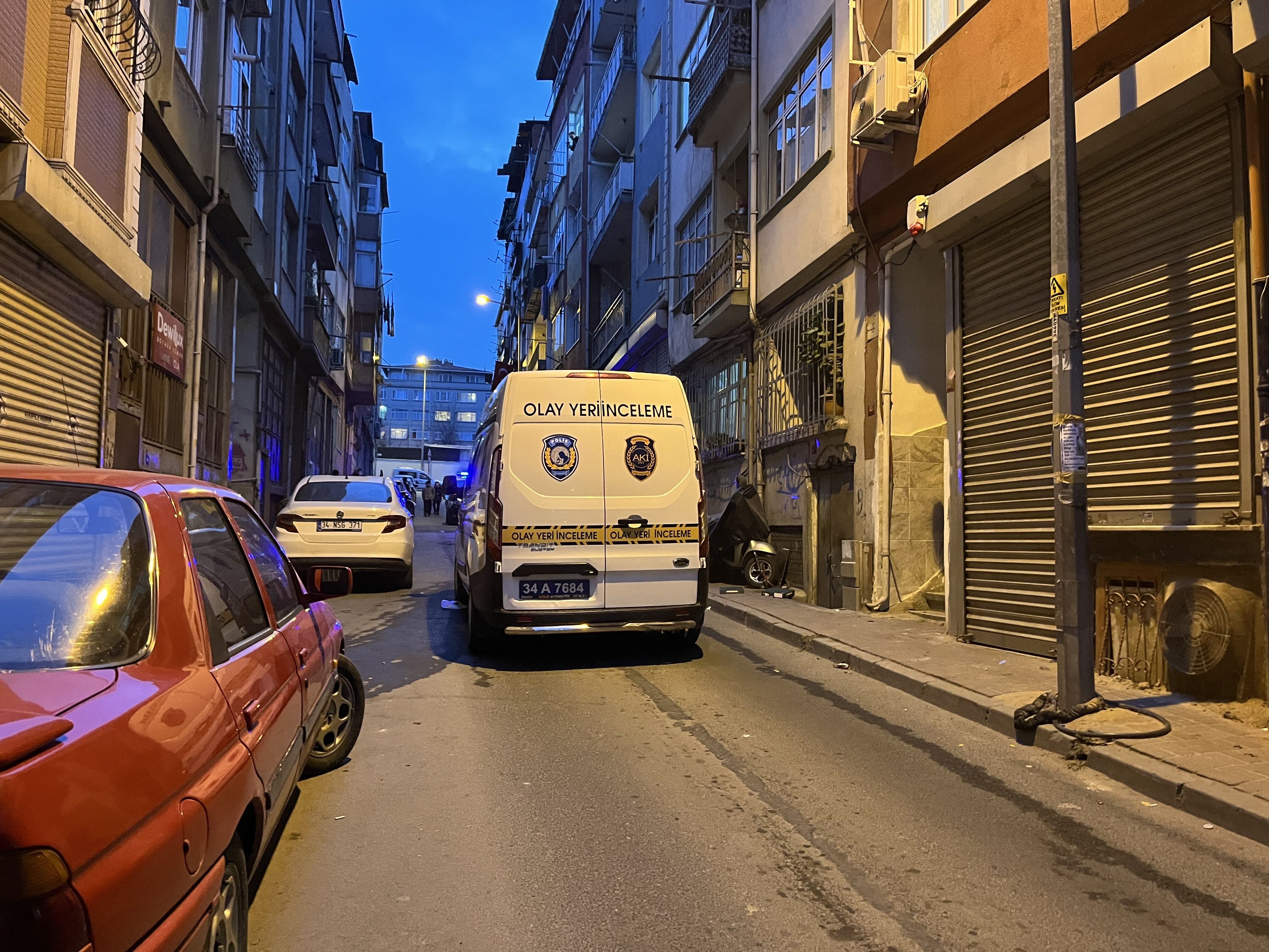 Temizlik Faciayla Sonlandı Cam Silerken 3. Kattan Düştü! (1)