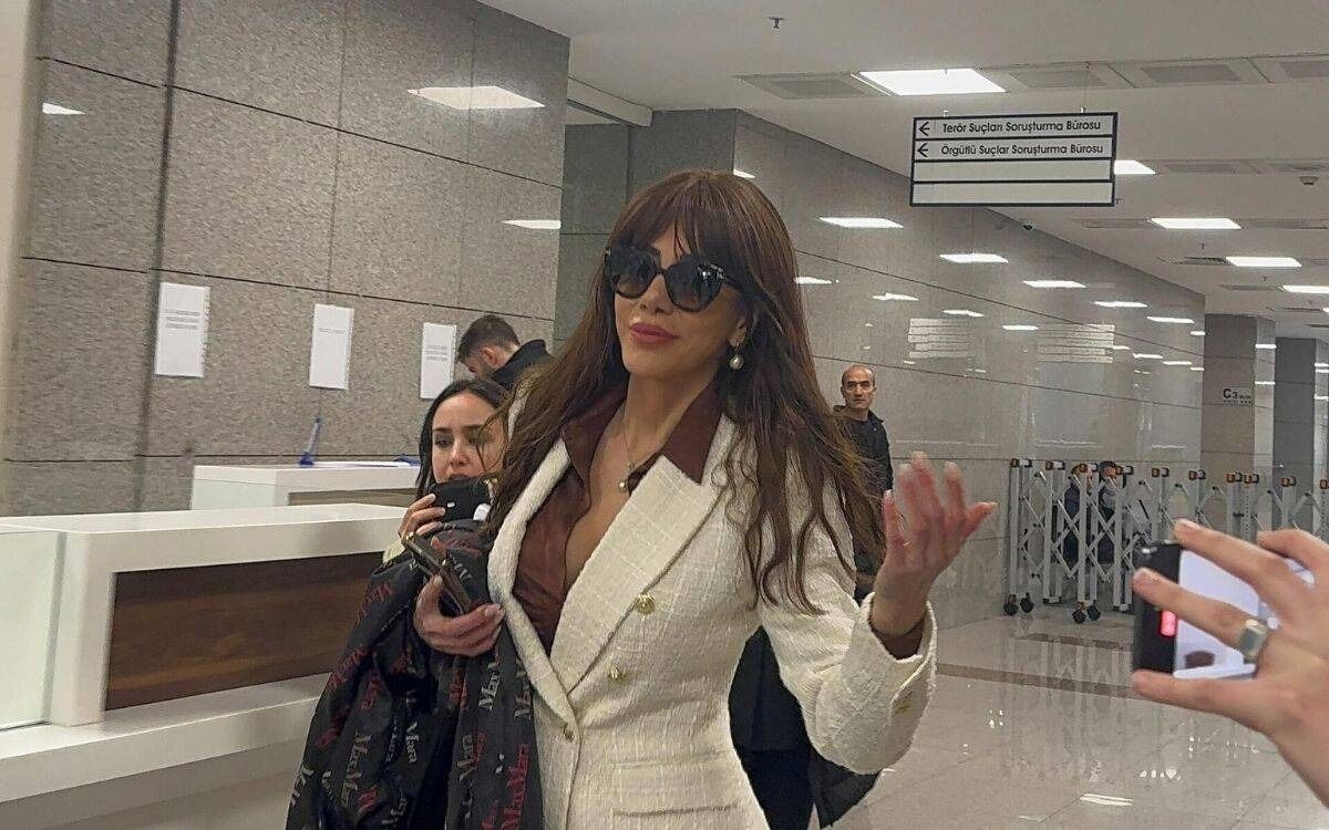 Sadettin Saran Ve Ela Rümeysa Cebeci Mesajları (3)