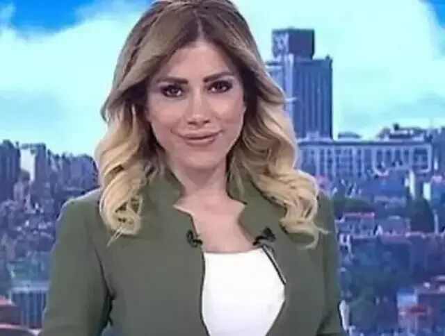 Ela Rümeysa Cebeci Estetiksiz (1)