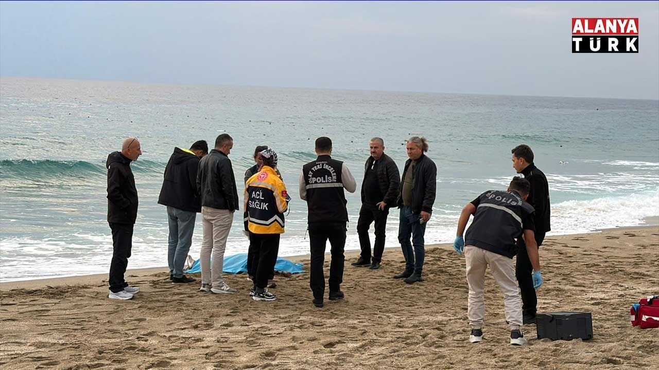 Korkunç Anlar Deniz Kıyısında Kadın Cesedi Bulundu! (2)
