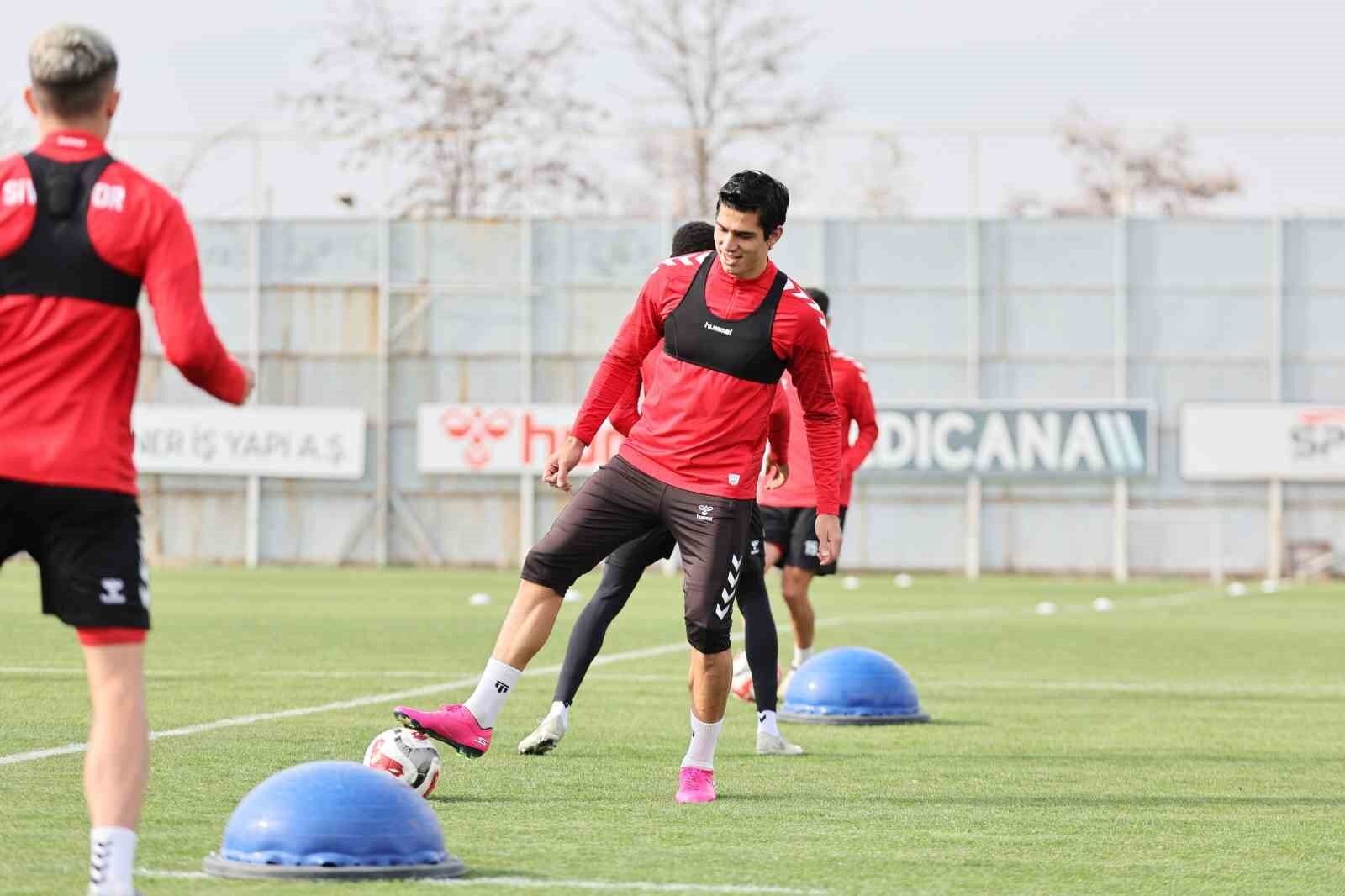 Sivasspor Taktik