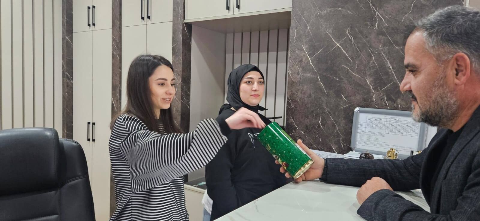 Başkan Şerefli'den Eğitim Çalışanlarına Ziyaret (2)