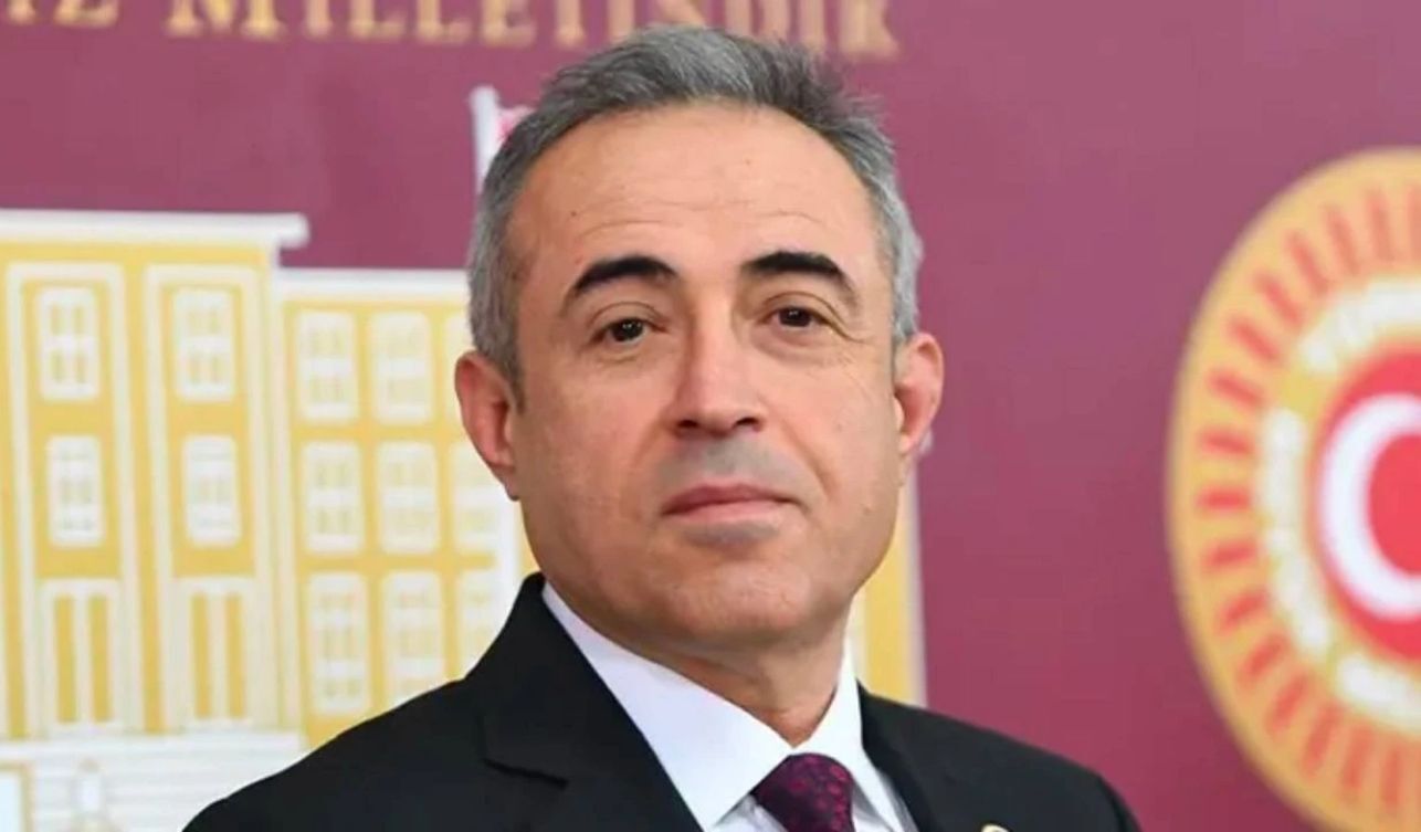 İrfan Karatutlu Kimdir Hangi Partiye Üye, Neden Gündeme Geldi (2)