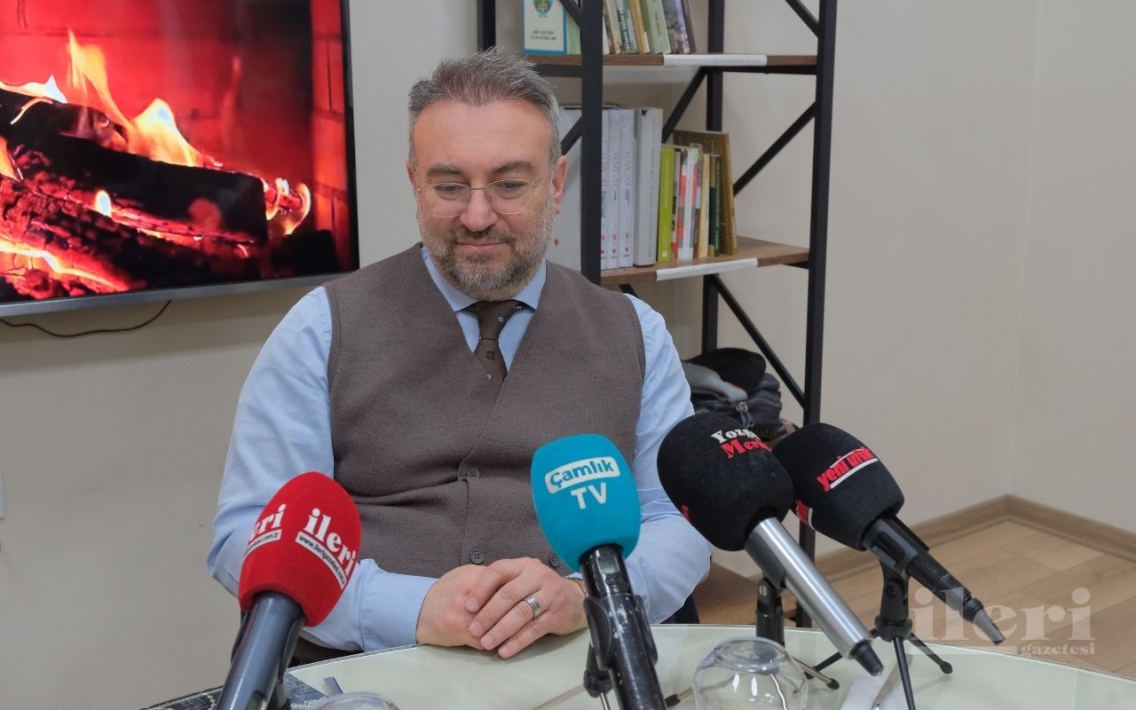 Prof. Dr. Evren Yaşar Gazetecilerle Bir Araya Geldi (1)-1