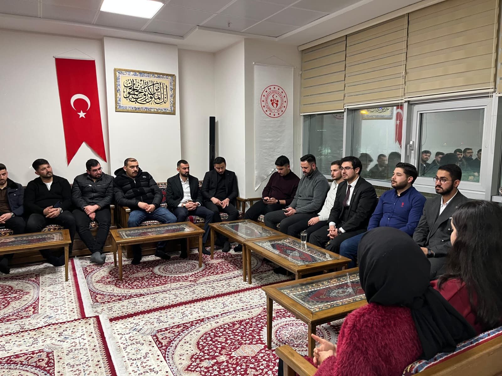 Ak Parti Gençlik Kolları'ndan 1'Inci Yıl Değerlendirmesi (1)