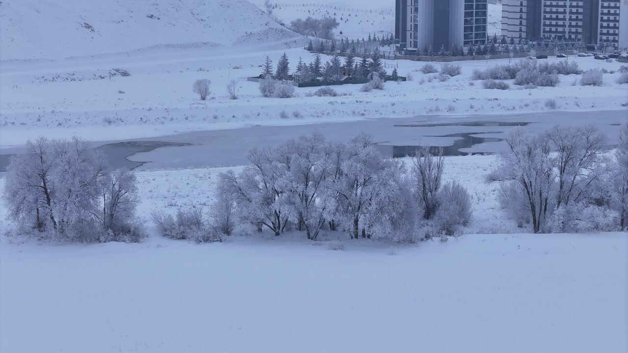 Termometreler Eksi 22’Yi Gördü (5)
