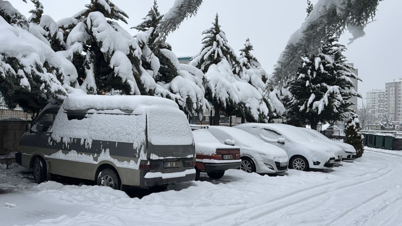 Yozgat Kar Yağışı (2)