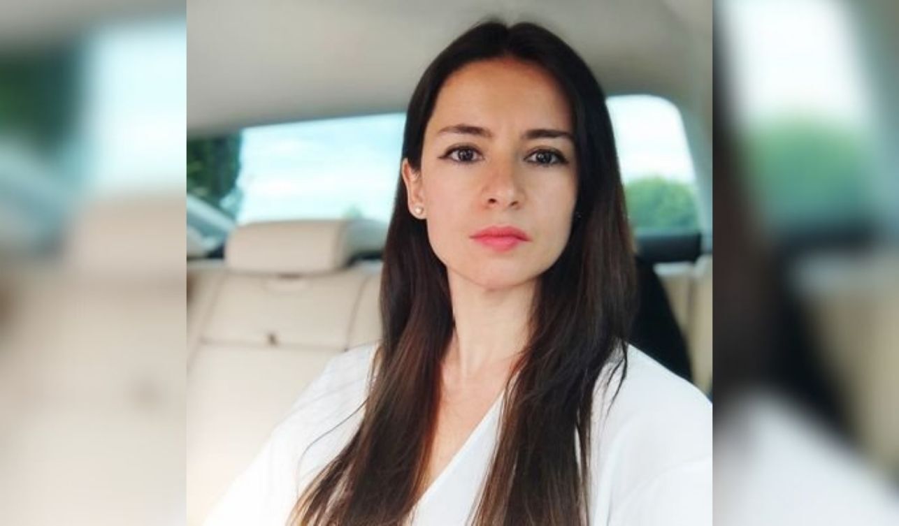 Öznur Küçüker Sirene Kimdir