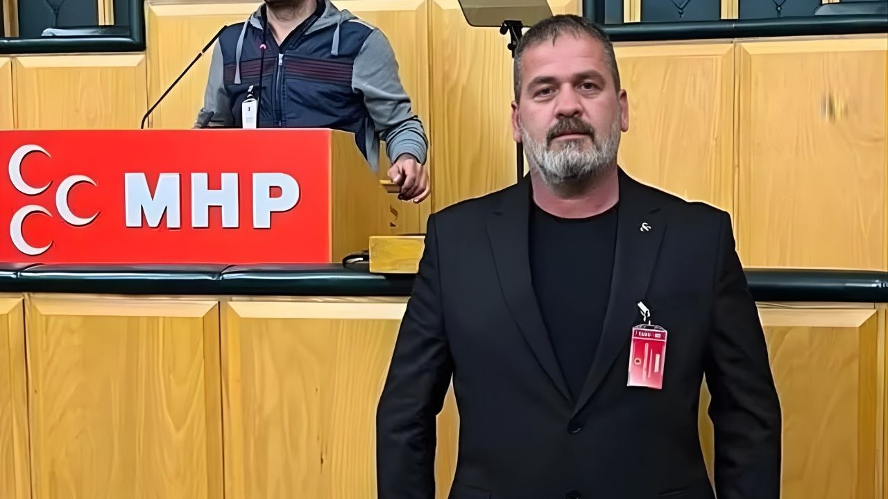 Emekli polis dehşet saçtı: Eşini ve MHP ilçe başkanını öldürdü 1 Emekli Polis Dehşet Saçtı Eşini Ve Ilçe Başkanını Öldürdü (2)