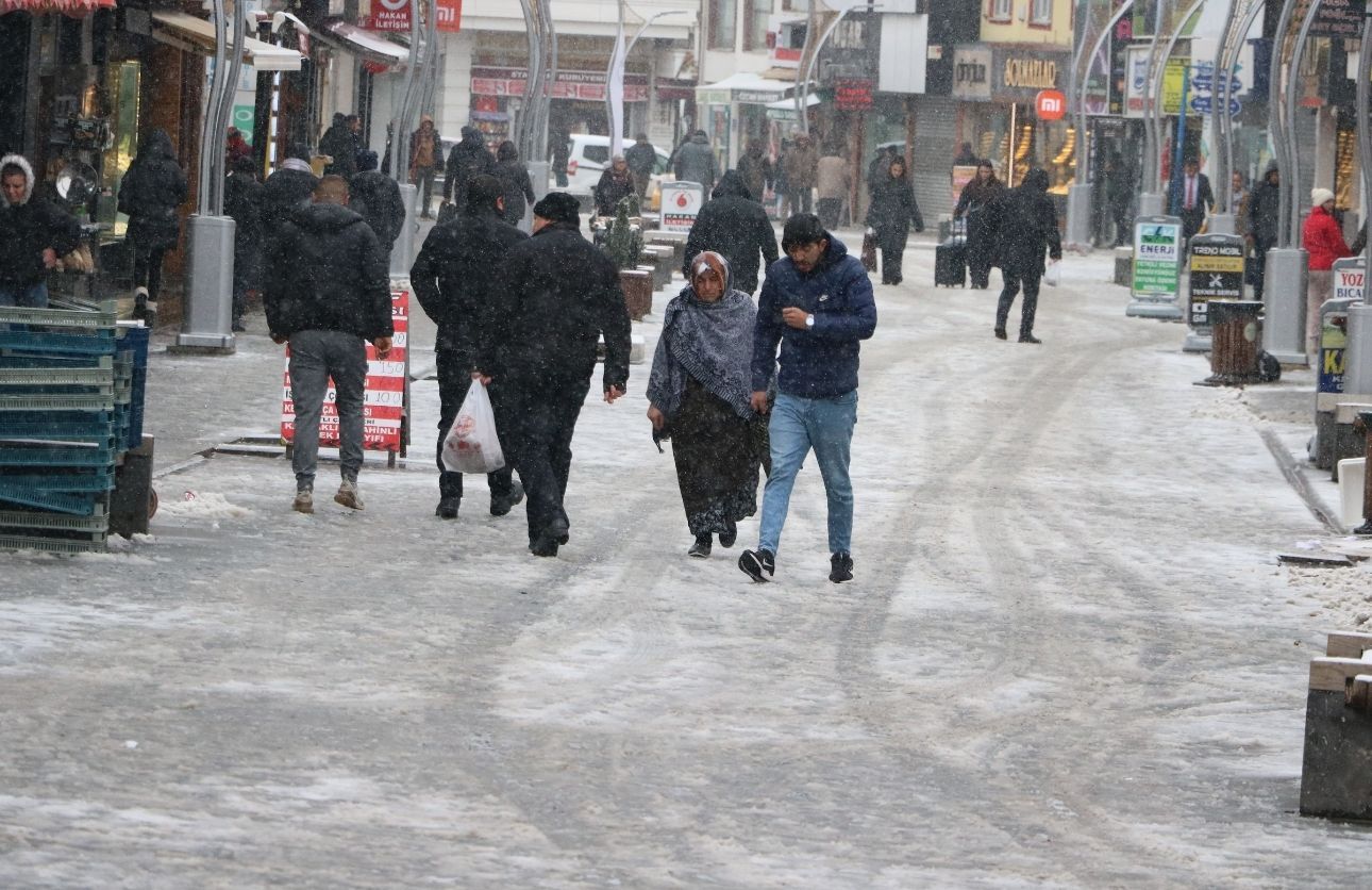 Kar Yağışııı (6)