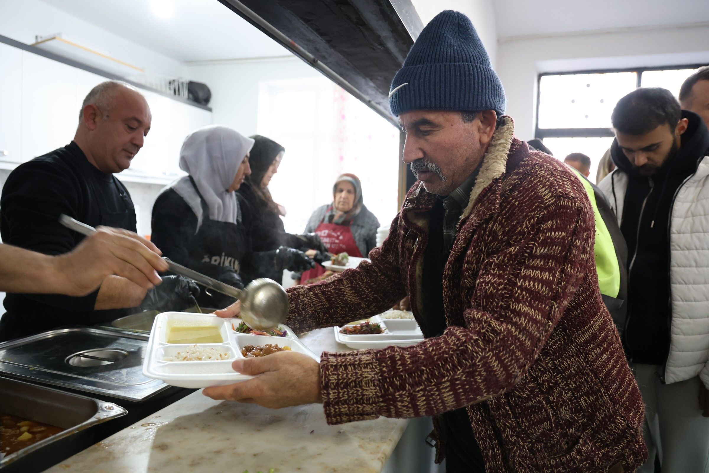 Bu Köyde Evlerde Iftar Yasakl (3)