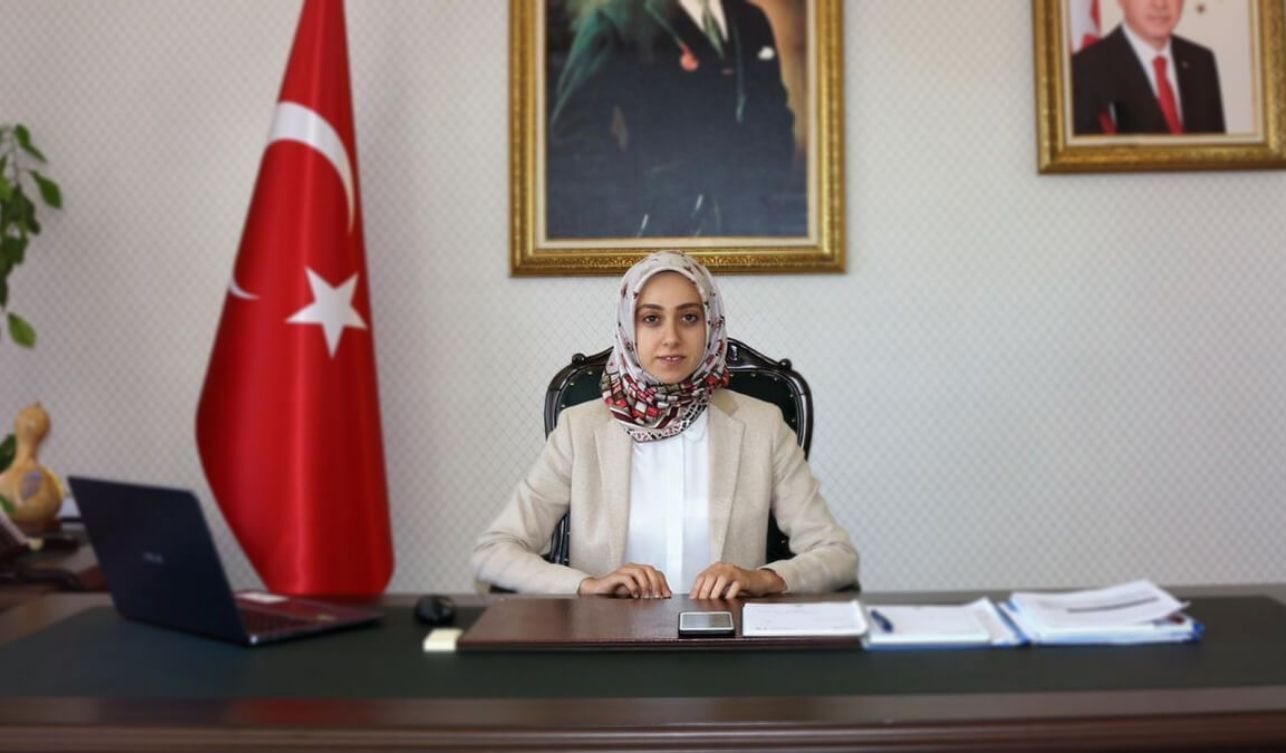 Kaymakam Neslihan Kısa Duman Kimdir Tercan Kaymakamı Hangi Hareketiyle Gündeme Geldi