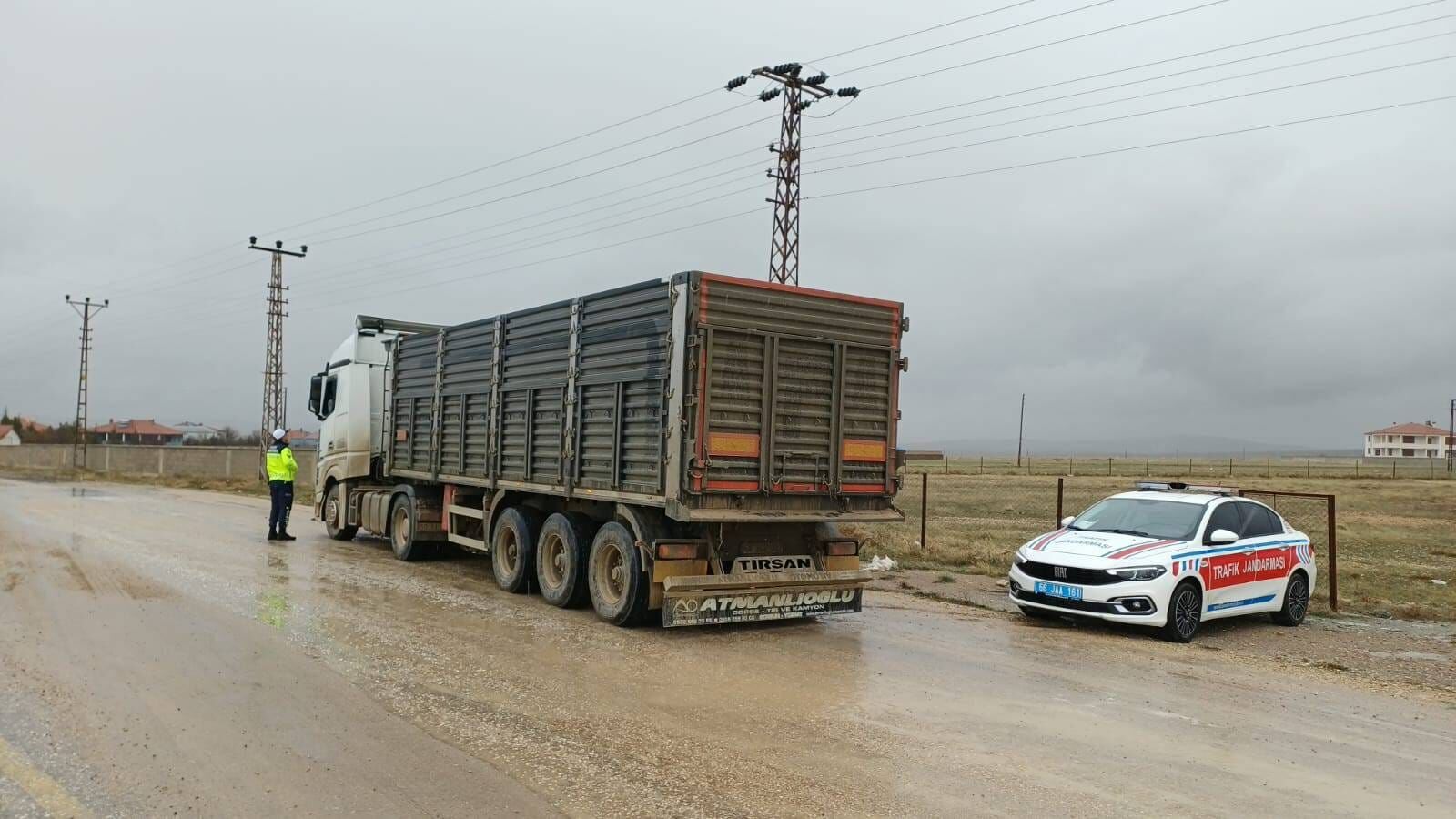 Tonajlı Araçlar Denetlendi