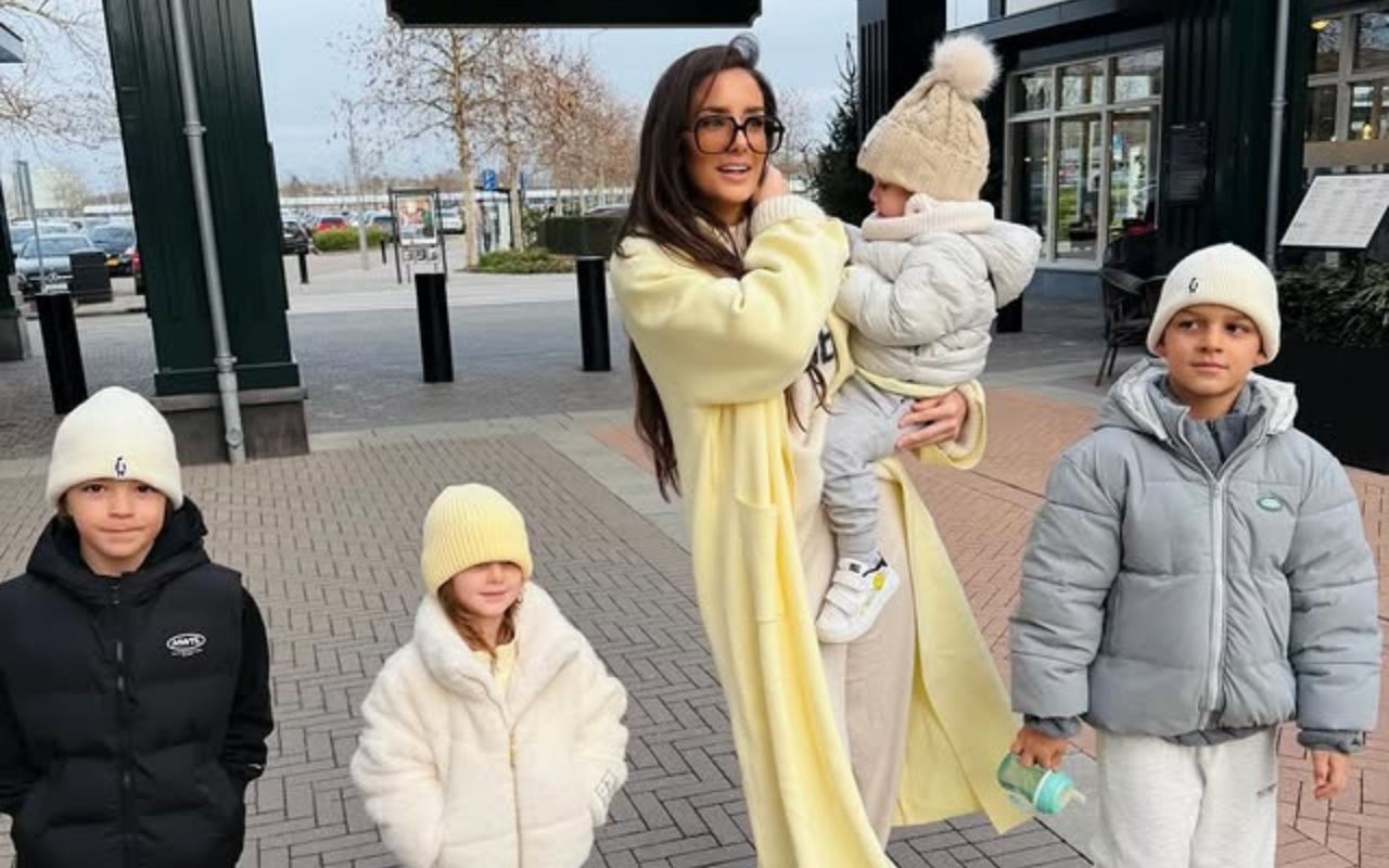 Julialoomansofuoglu (4)