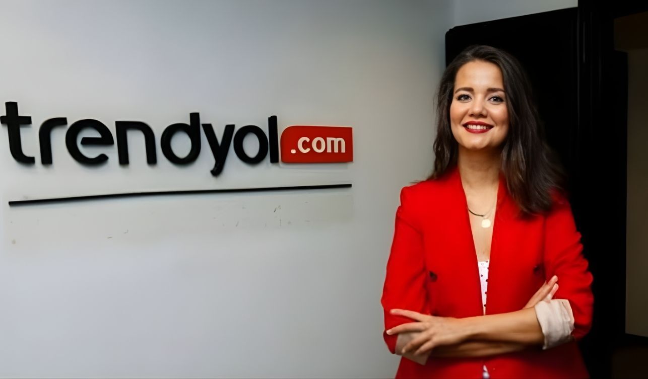 Demet Mutlu Kimdir (2)