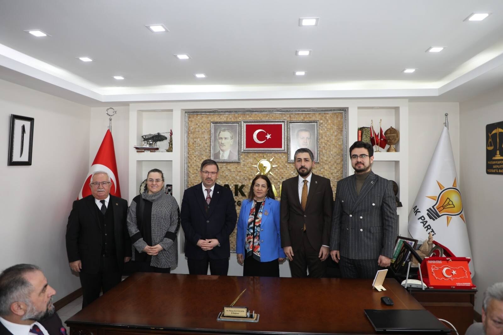Aile Ve Sosyal Hizmetler Bakan Yardımcısı Madak Ak Parti Yozgat İl Başkanlığı’nı Ziyaret Etti (3)