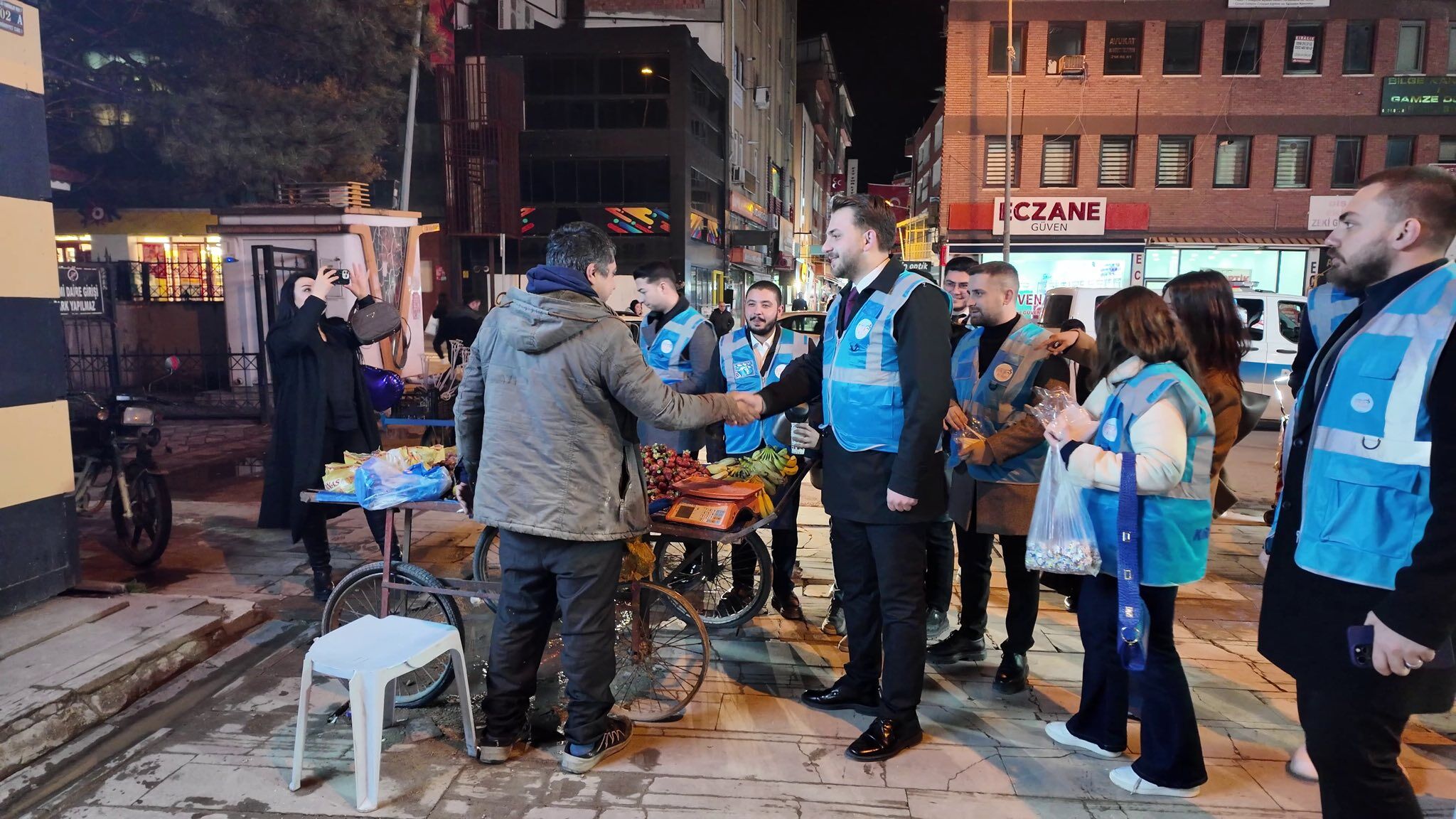 Çay Bizden, Sohbet Sizden