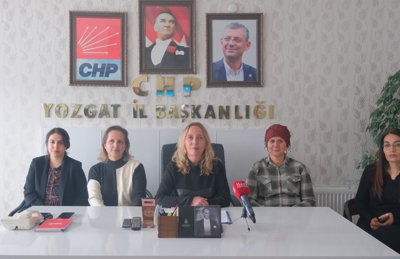 Chp Kadın Kolları (2)