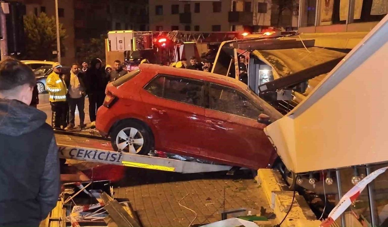 Trafik Kazası (1)
