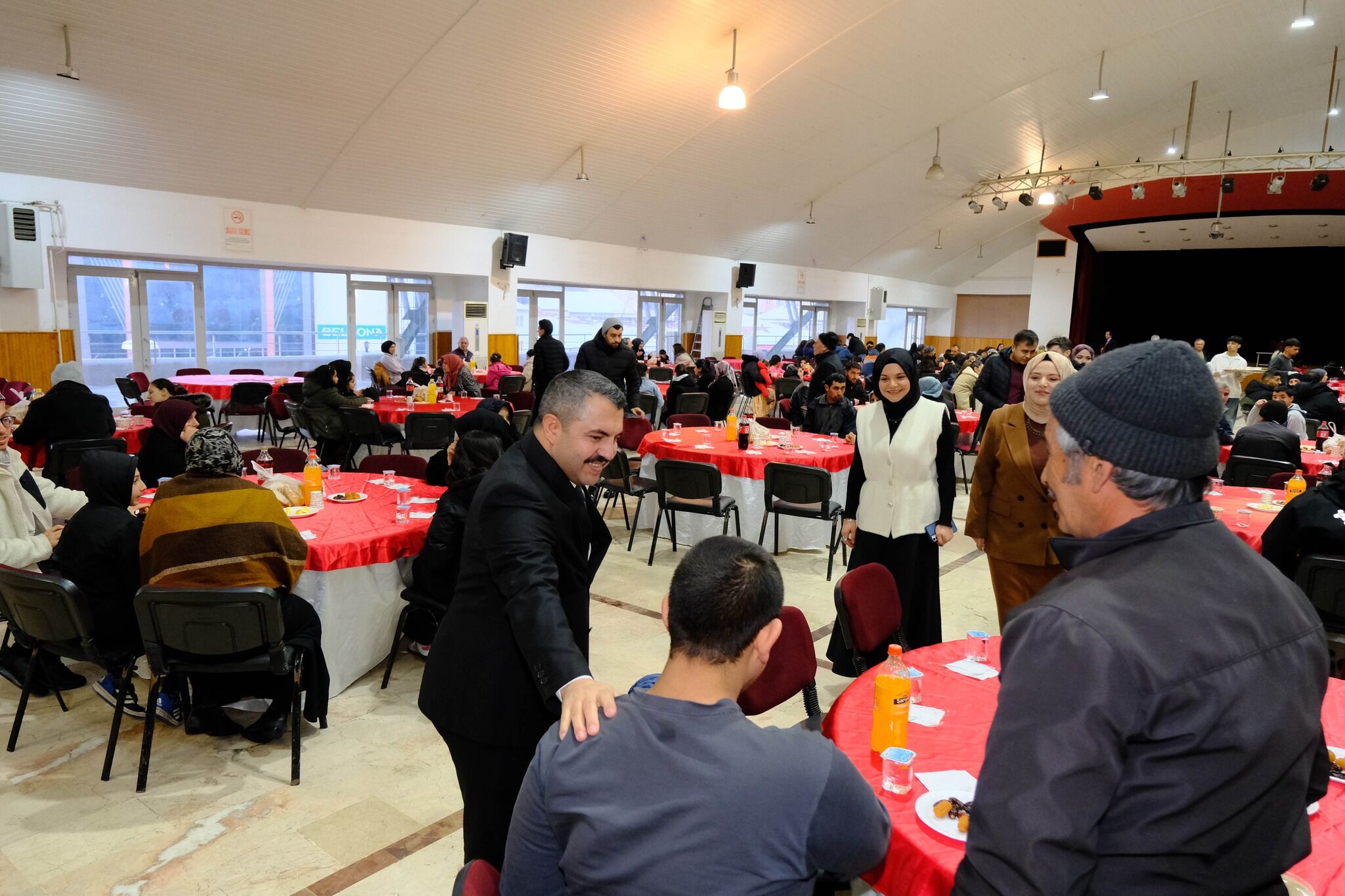 Gönüller Birleşti2