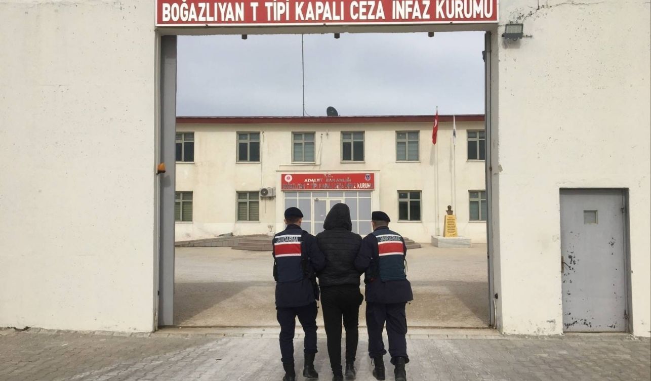 Yozgat’ta Aranan 2 Hükümlü Jandarma Operasyonuyla Yakalandı (2)