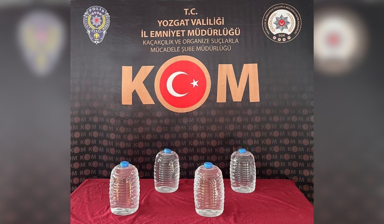 Şefaatli’de Kaçak Içki Operasyonu 20 Litre Etil Alkol Ele Geçirildi (1)