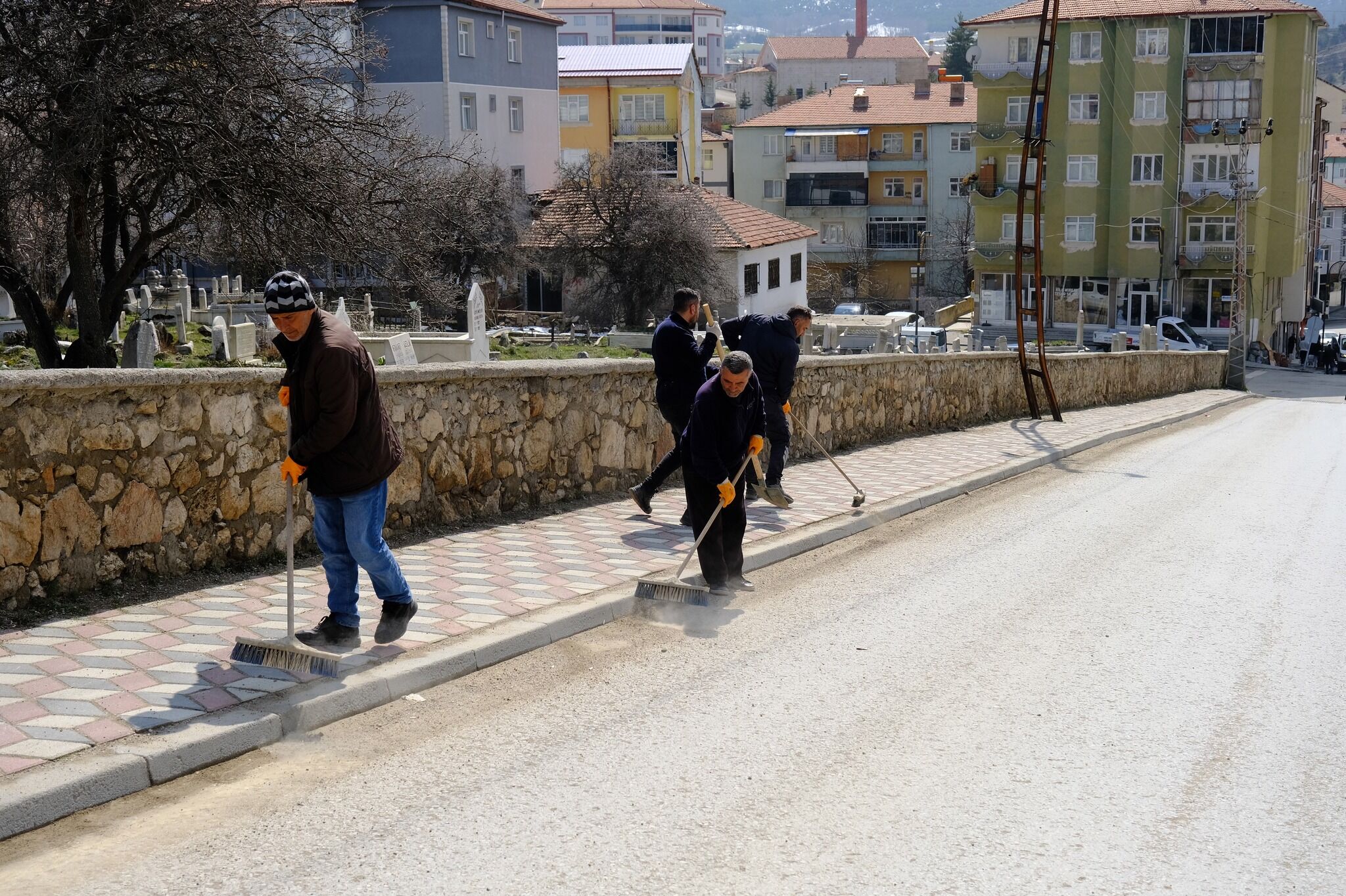 Akdağmadeni’nde Bayram Öncesi Temizlik Seferberliği Başlatıldı (4)