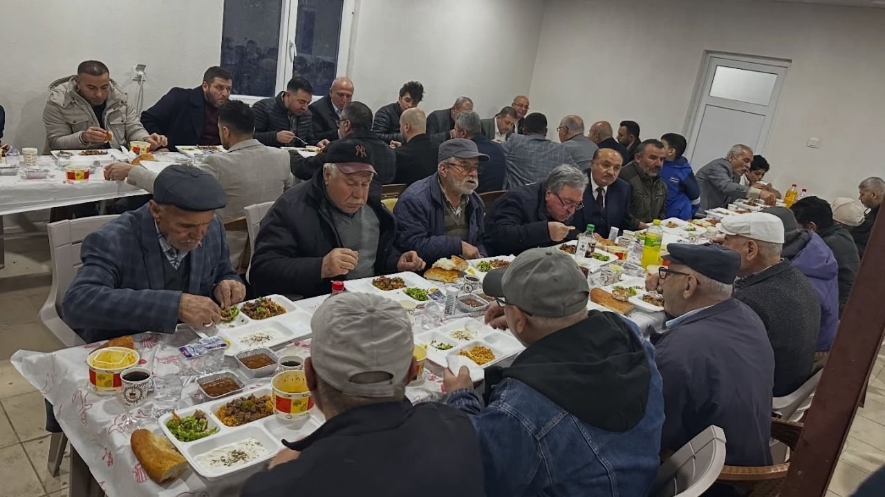 Yozgat Vekili Sedef Konurlu Köyünde Iftar Programına Katıldı (4)