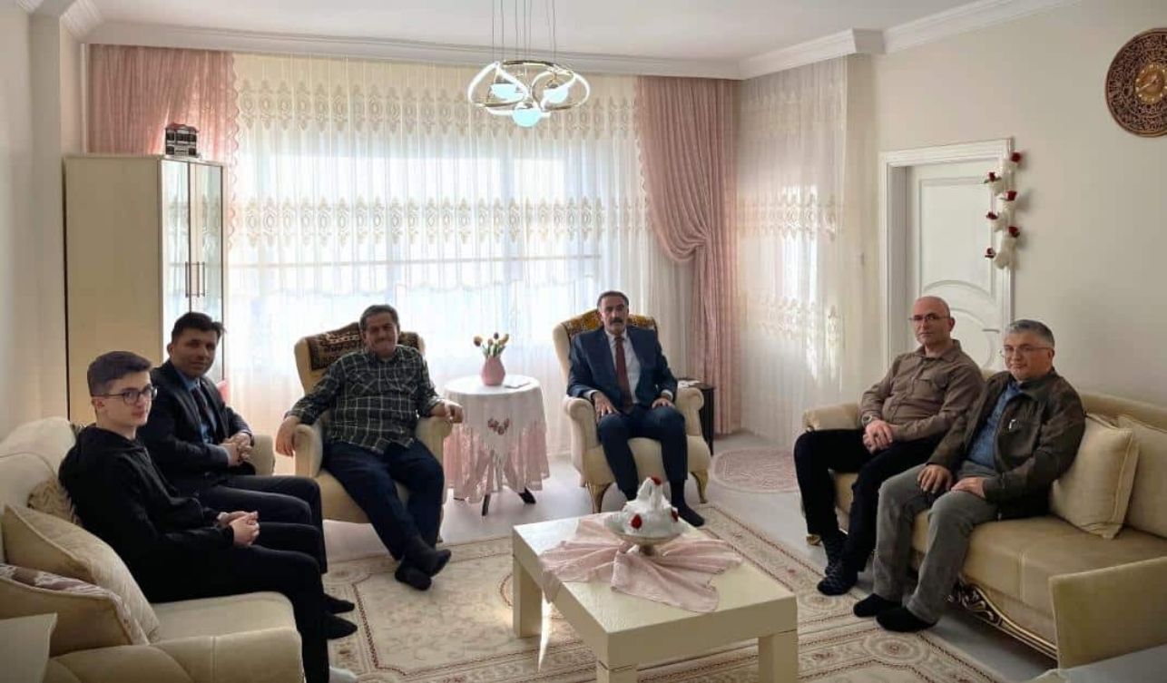 Yozgat’ta Emekli Öğretmenlere Vefa Ziyareti (3)