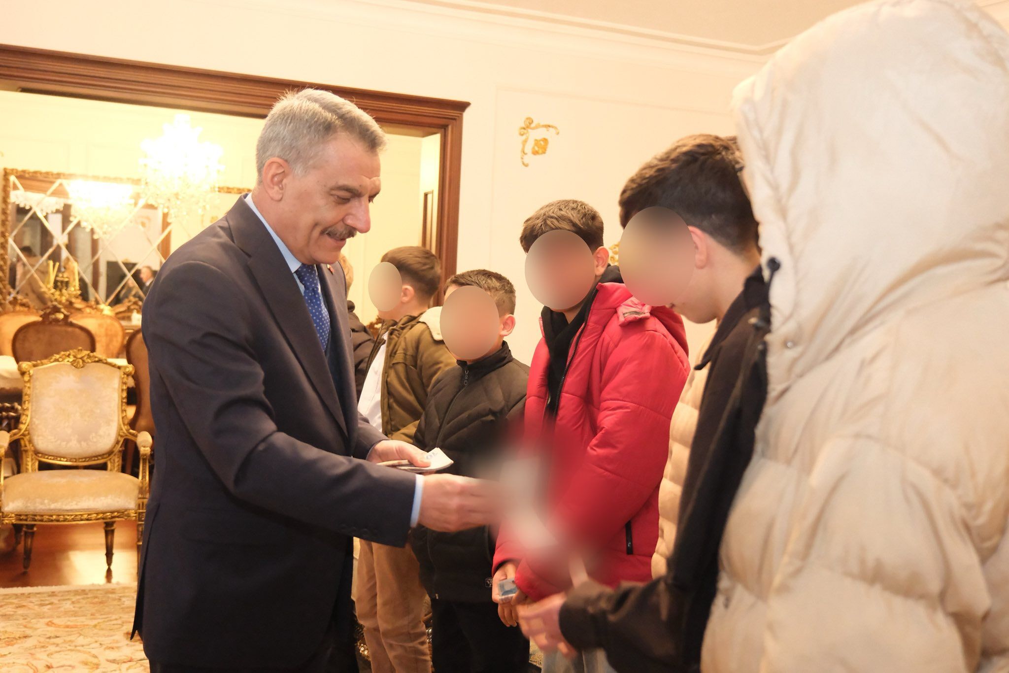 Yozgat Valisi Özkan'dan Anlamlı Bayramlaşma (1)