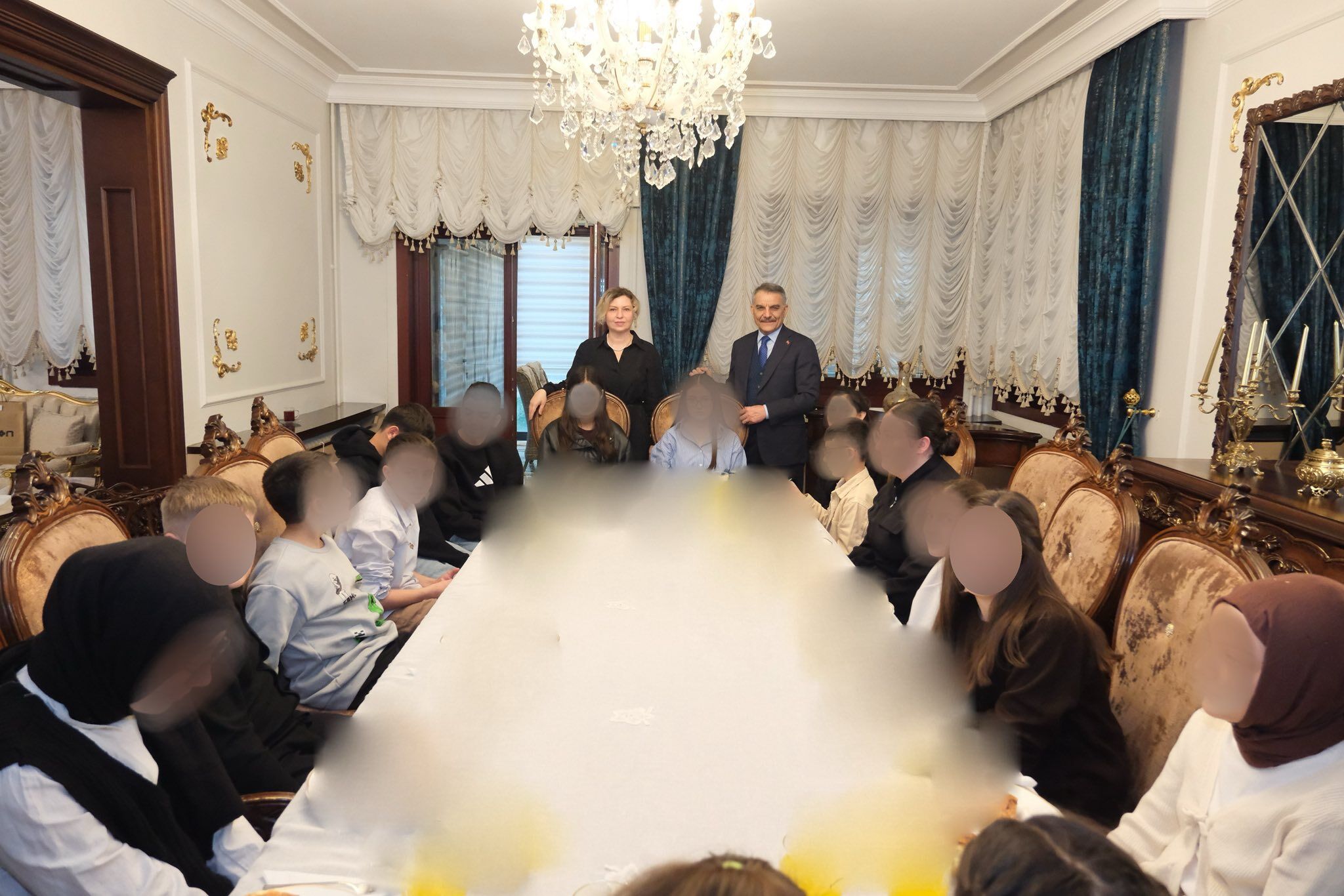 Yozgat Valisi Özkan'dan Anlamlı Bayramlaşma (3)
