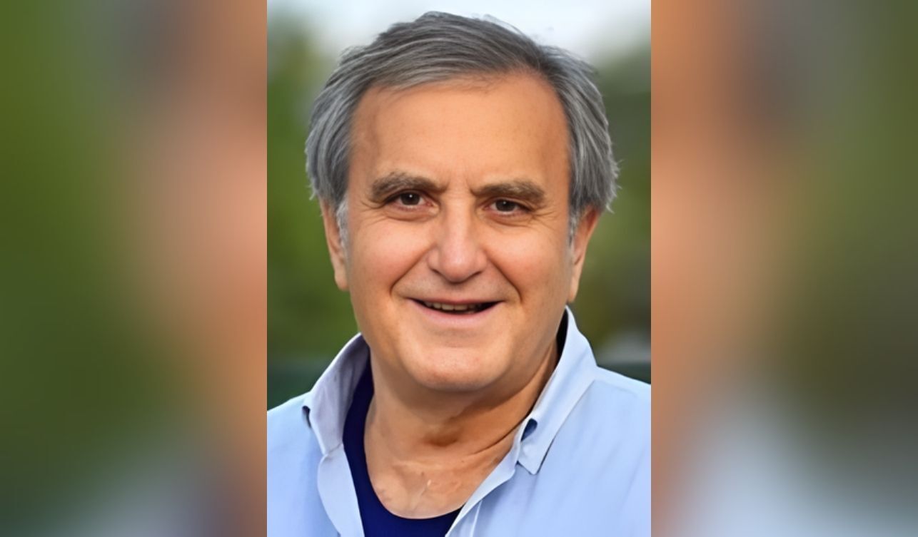 Besim Tibuk Kimdir (1)