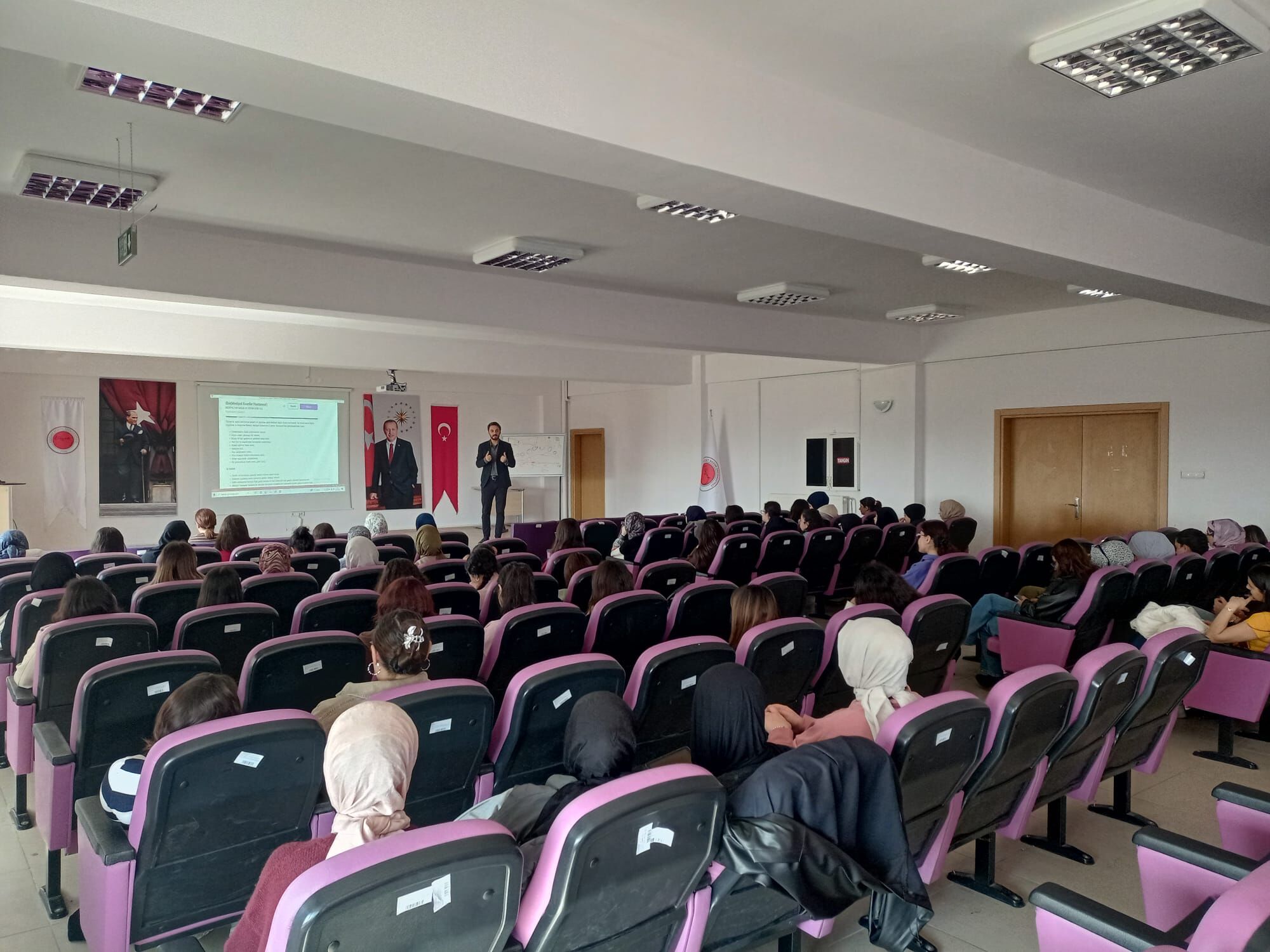 Yozgat Bozok Üniversitesinde “Kariyerde İlk Adım” Etkinliği Cv Ve Mülakat Teknikleri Anlatıldı (1)