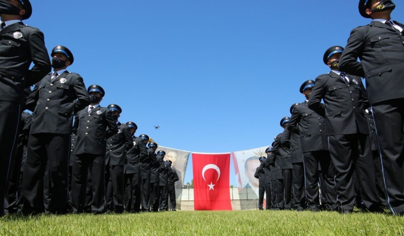 Emniyette Kritik Karar Polis Adayları Erken Mezun Edilecek (2)