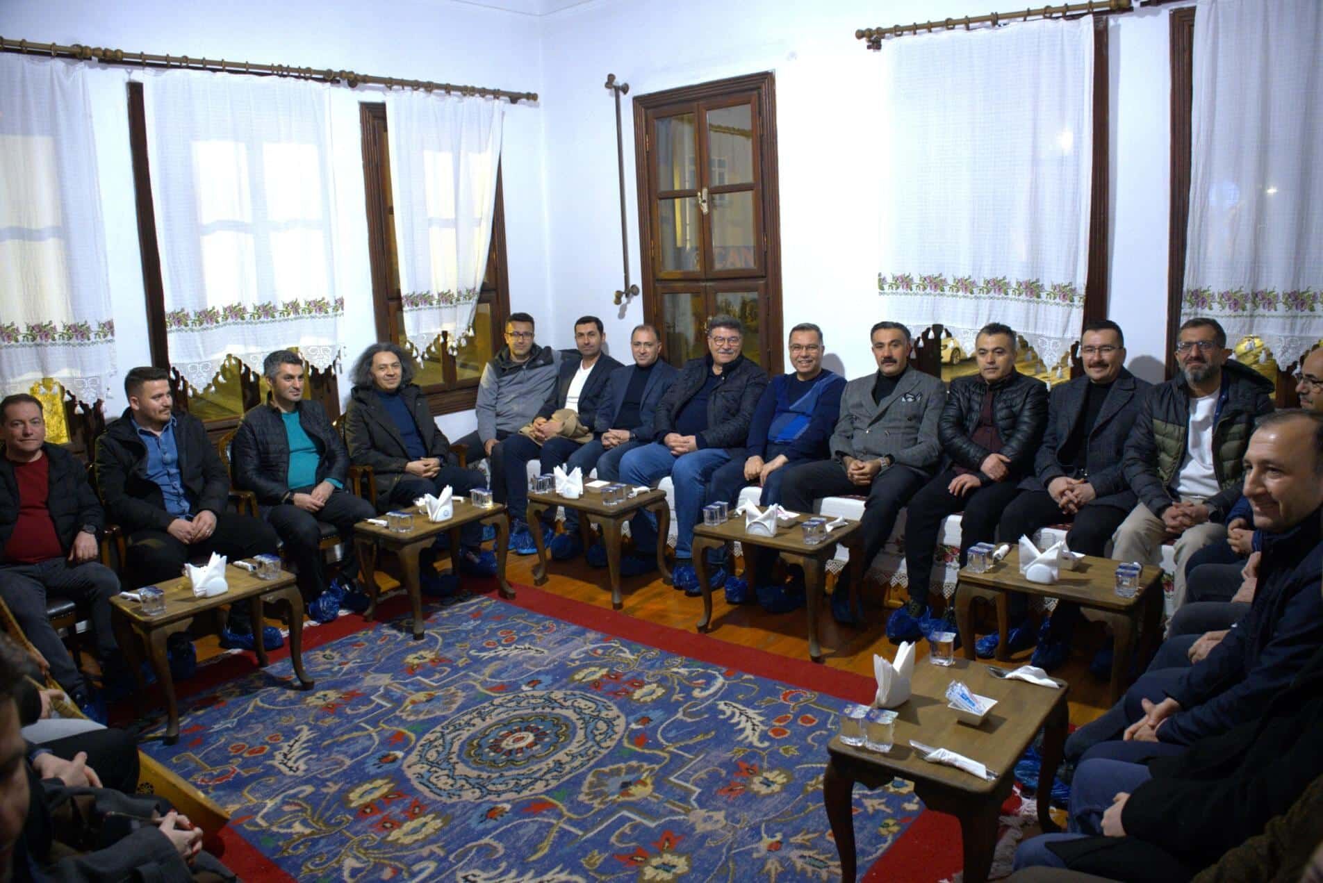 Tarihi Konakta Kültürel Program