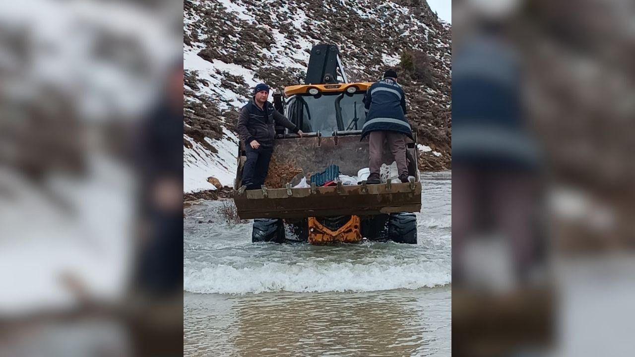 Yayla Yolunu Su Bastı (1)