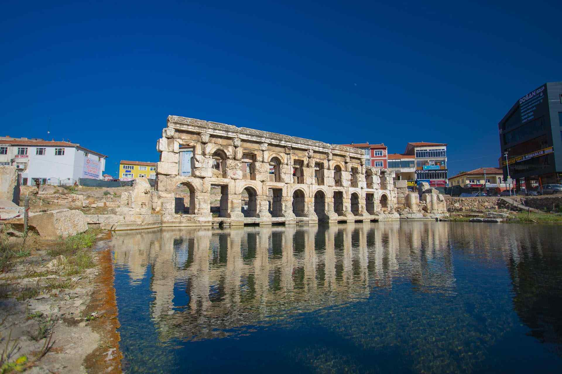 Basilica Therma