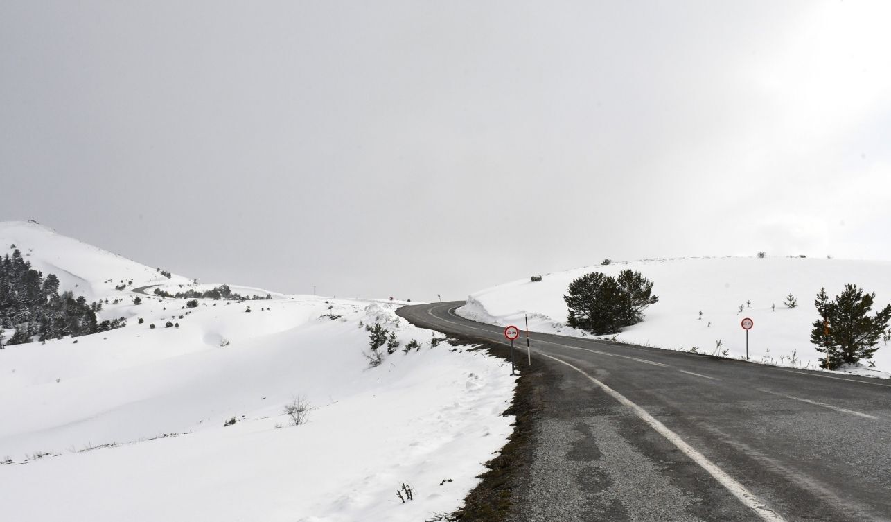 Yozgat'ta Kar Için 2 Bin 77 Metreye Çıkıyorlar (2)