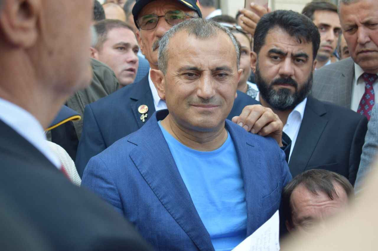 Tuncay Sonel (2)