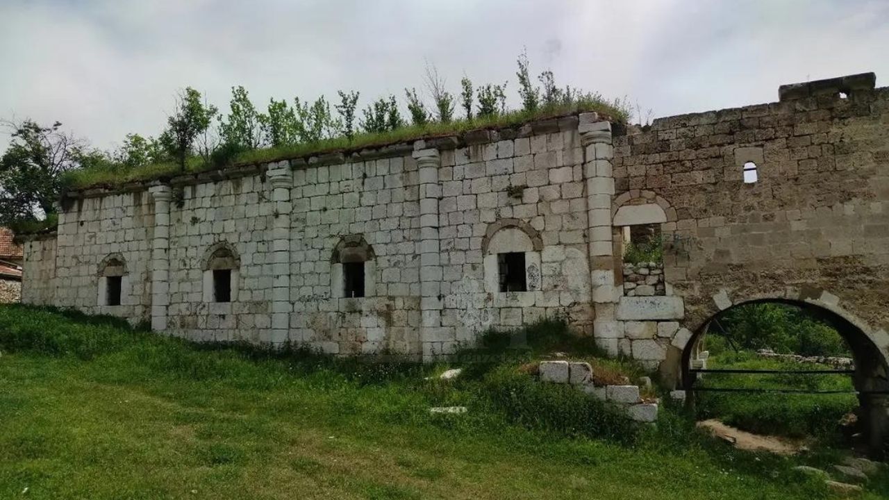 Akdağmadeni Kilisesi (4)