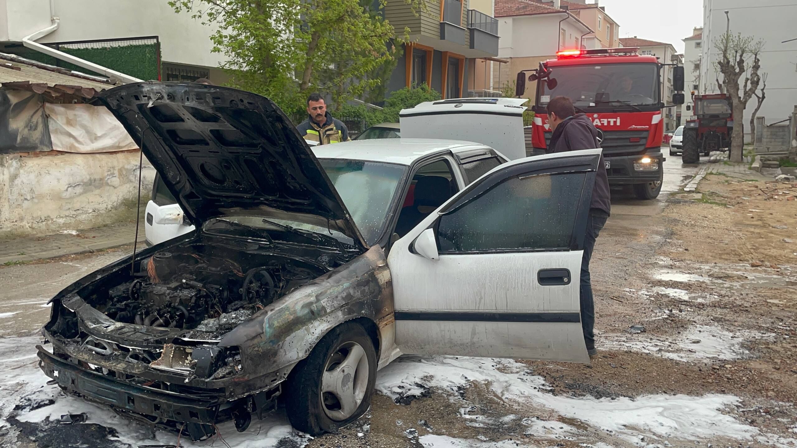 Araç Kullanılamaz Hale Geldi (3)