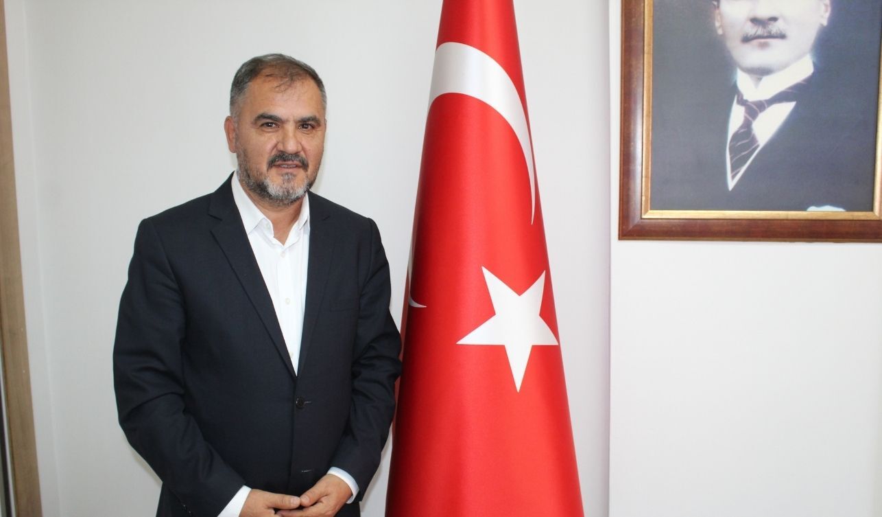 Büyük Bir Kahramanlık Destanı (1)